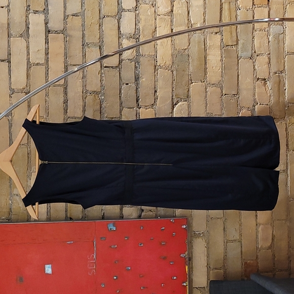 Club Monaco dress, size 4, navy blue - Picture 4 of 7